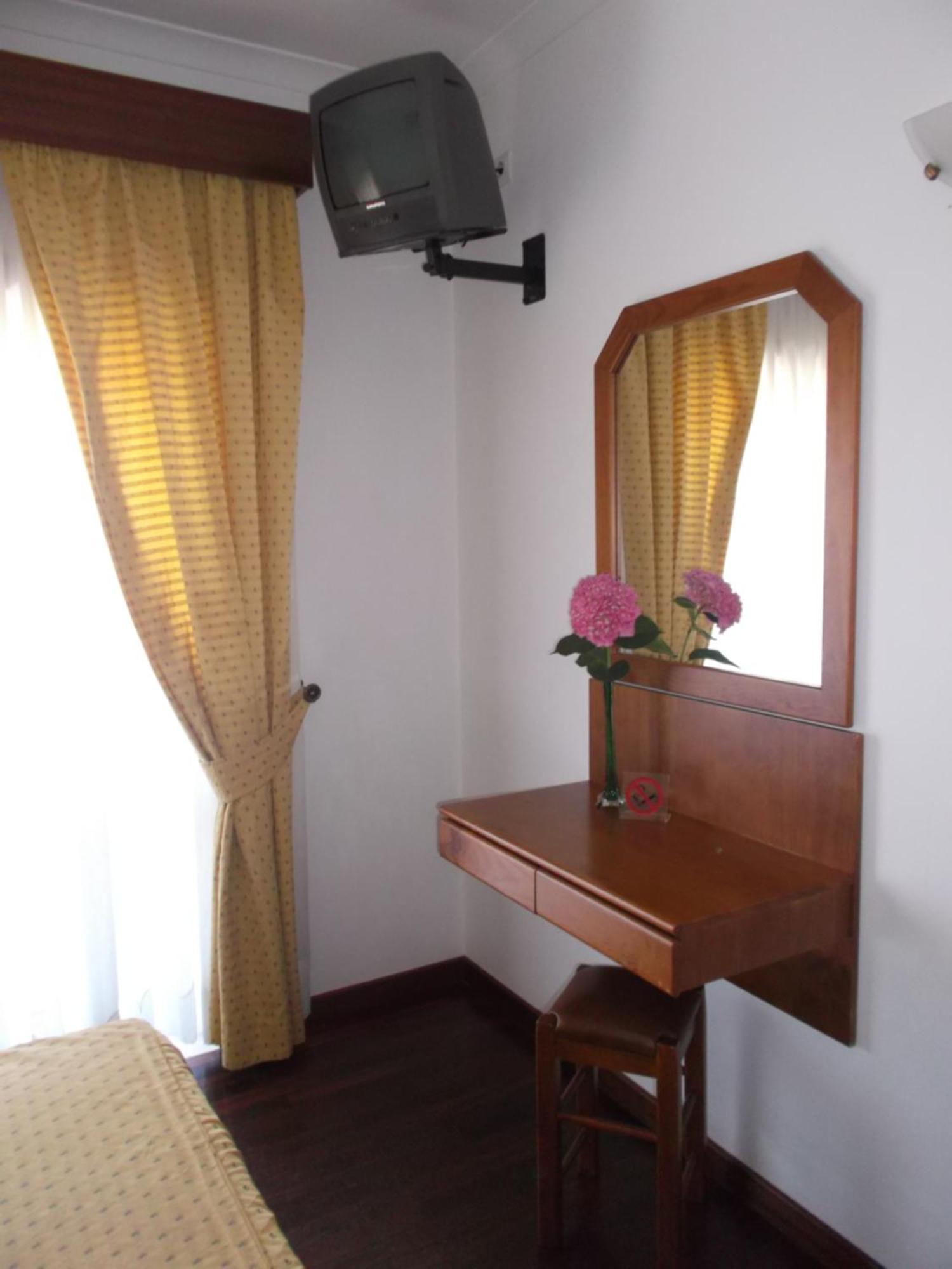Отель Residencial Santa Clara Фатима Экстерьер фото