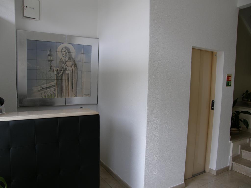 Отель Residencial Santa Clara Фатима Экстерьер фото